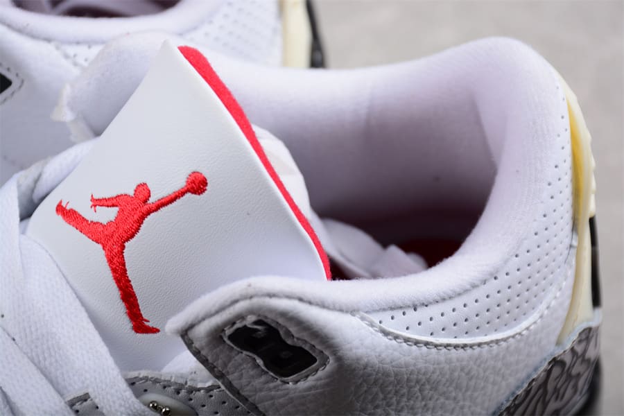 Tênis Air Jordan 3 Retro White Cement Reimagined