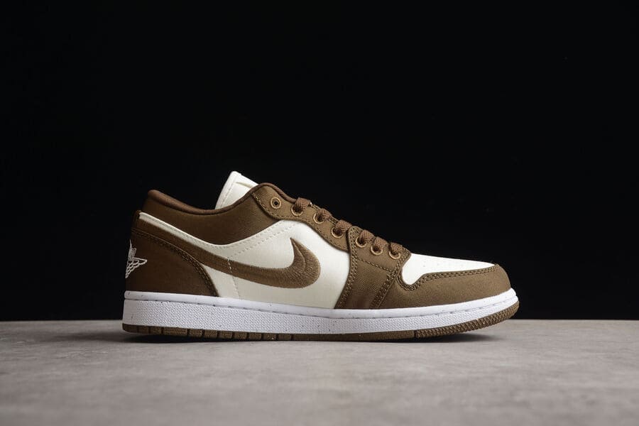 Tênis Jordan 1 Low SE Light Olive