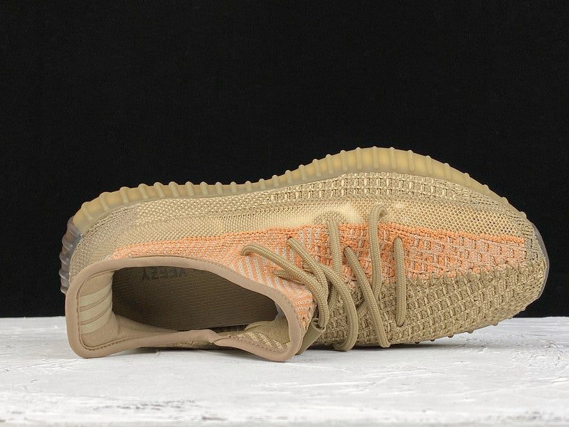 Tênis Adidas Yeezy 350 V2 Sand Taupe