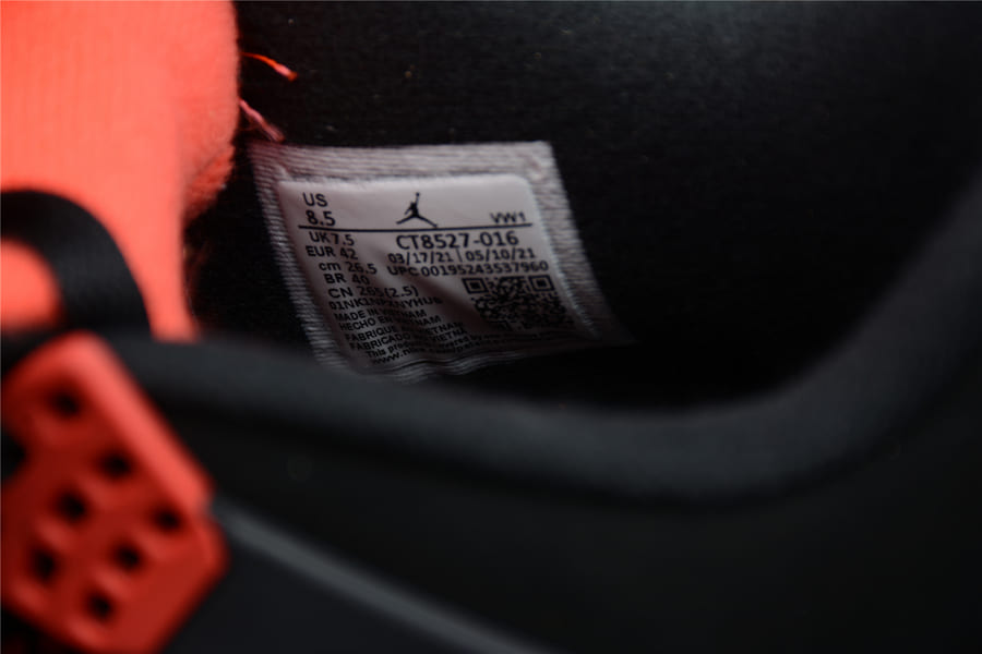 Tênis Air Jordan 4 Red Thunder