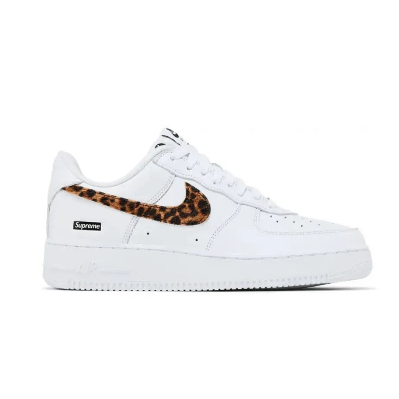 Tênis Air Force 1 Low White Cheetah x Supreme x GoodEnough