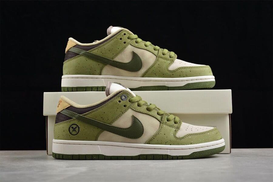 Tênis Nike Dunk Low x Yuto Horigome Matcha