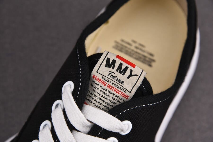 Tênis Maison Mihara Yasuhiro Baker OG Sole Canvas Low Black