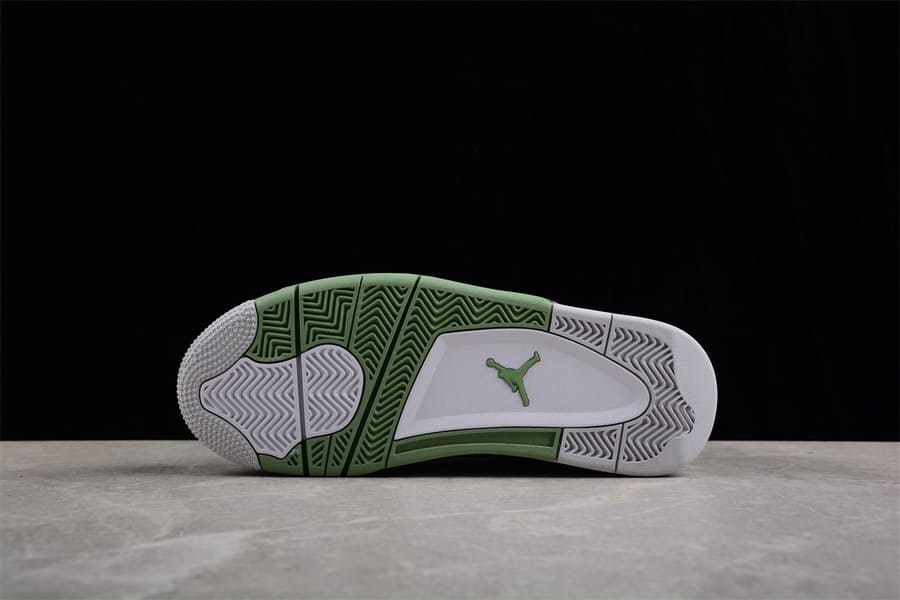 Tênis Air Jordan 4 Retro Seafoam