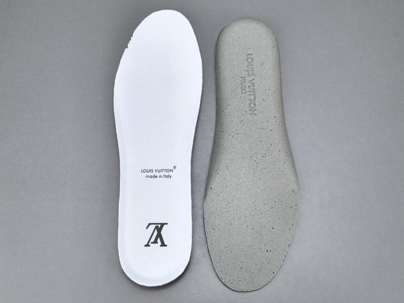 Tênis Louis Vuitton LV Trainer White Black
