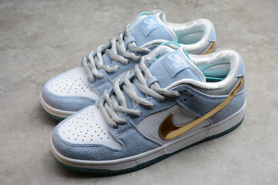 Tênis Nike SB Dunk Low x Sean Cliver