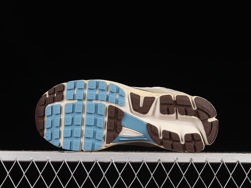 Tênis Nike Zoom Vomero 5 Oatmeal