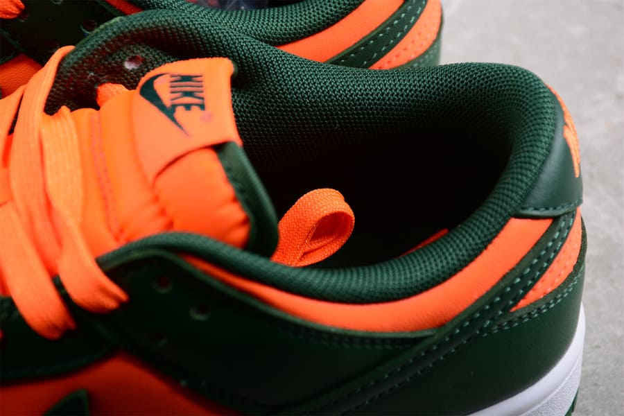Tênis Nike Dunk Low Miami Hurricanes