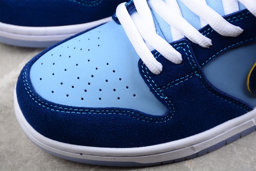Tênis Nike SB Dunk Low The Predatory Bird