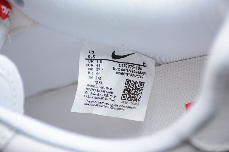 Tênis Nike Air Force 1 Supreme