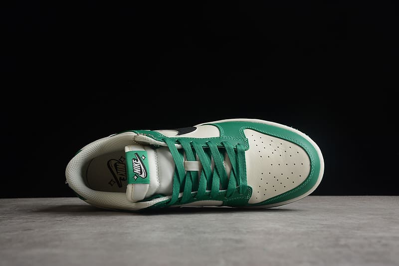 Tênis Nike Dunk Low SE Lottery