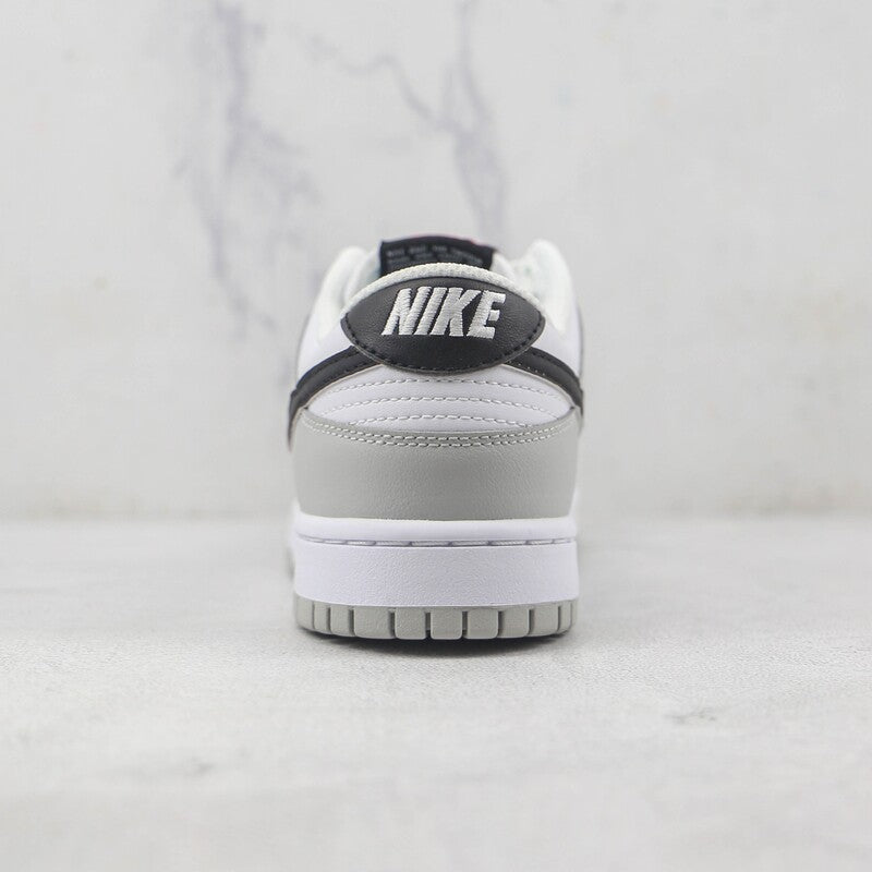 Tênis Nike Dunk Low SE Jackpot