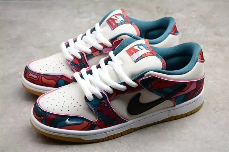 Tênis Nike SB Dunk Low Parra Abstract