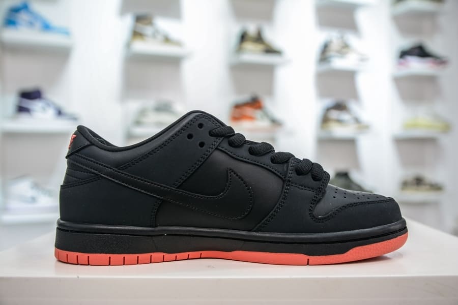 Tênis Nike Dunk Low Black Pigeon