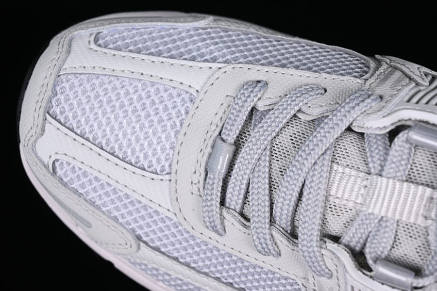 Tênis Nike Zoom Vomero 5 Vast Grey