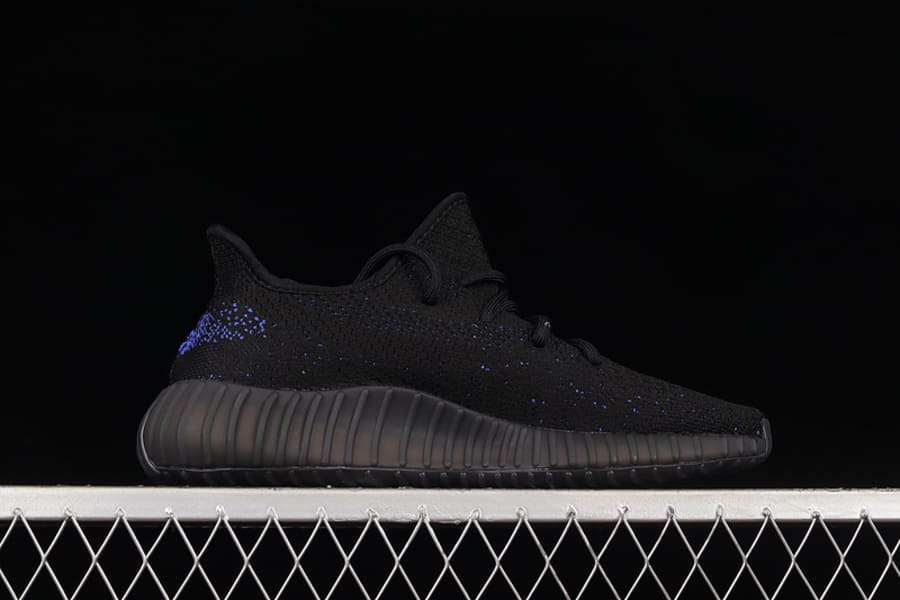 Tênis Adidas Yeezy 350 V2 Dazzling Blue