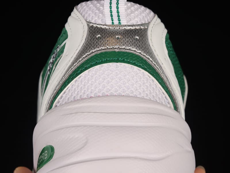Tênis New Balance 530 White Nightwatch Green