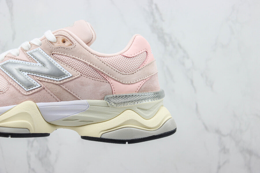 Tênis New Balance 9060 Crystal Pink