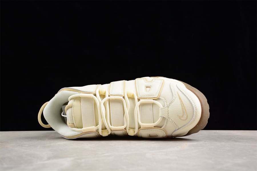 Tênis Nike Air More Uptempo Coconut Milk