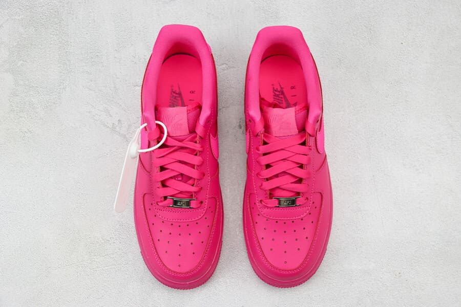 Tênis Nike Air Force 1 Low Fireberry