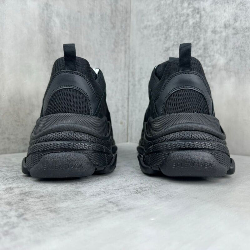 Tênis Balenciaga Triple S Tape Type Black