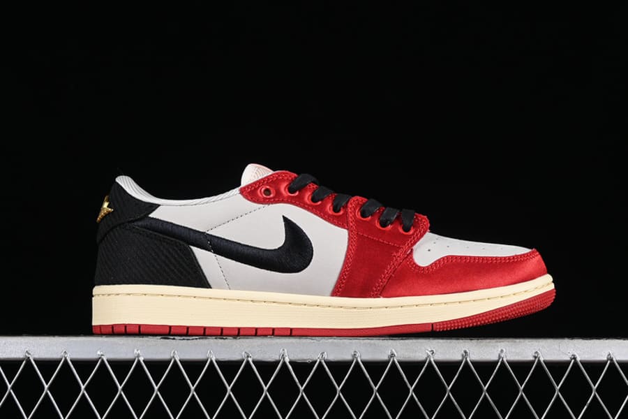Tênis Jordan 1 Low Retro OG Trophy Room