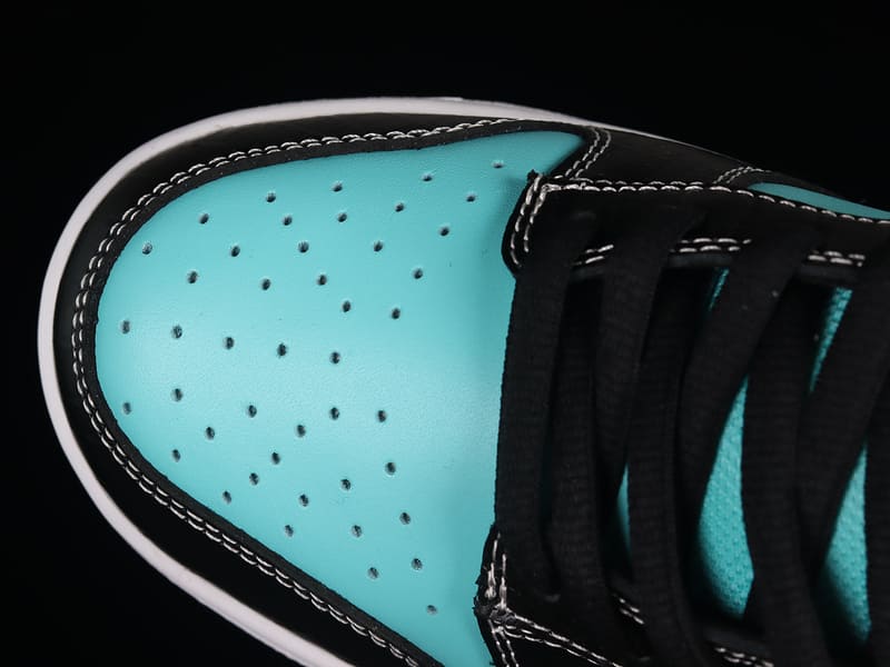 Tênis Nike Dunk Low Diamond Supply Co.