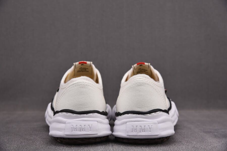 Tênis Maison Mihara Yasuhiro Baker OG Sole Canvas Low White