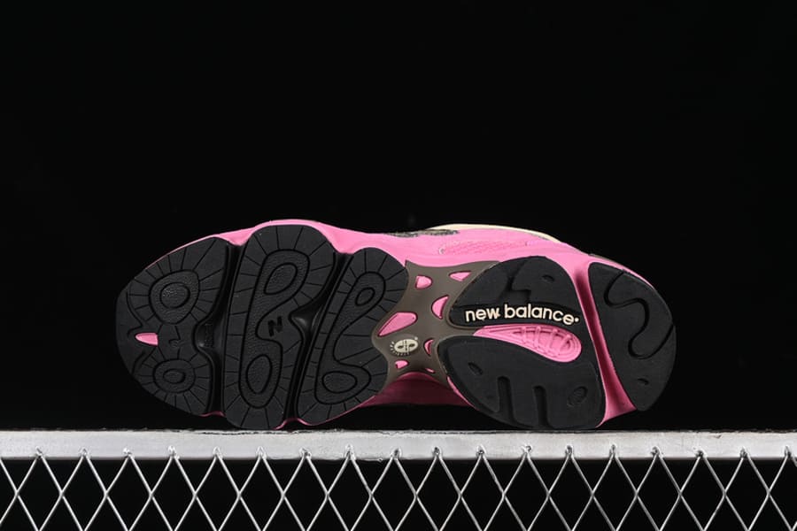 Tênis New Balance 1000 Real Pink Sandstone