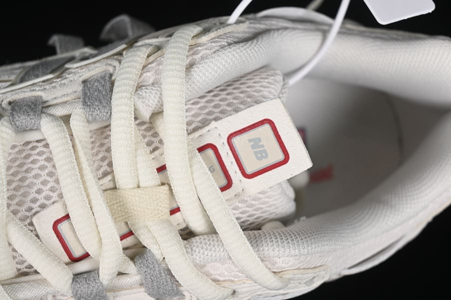 Tênis New Balance 1906A Sea Salt Astro