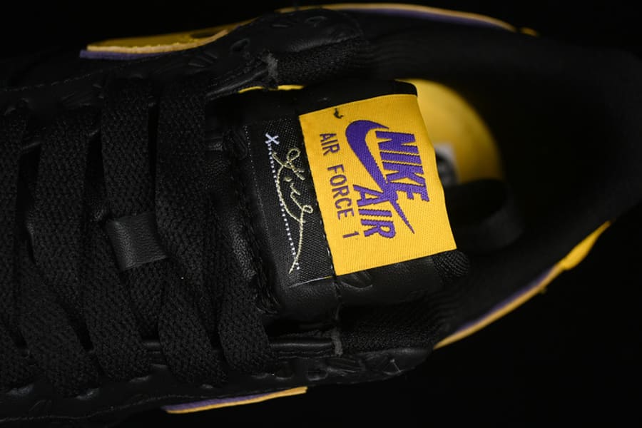 Tênis Nike Air Force 1 Low x Kobe Bryant Lakers Away