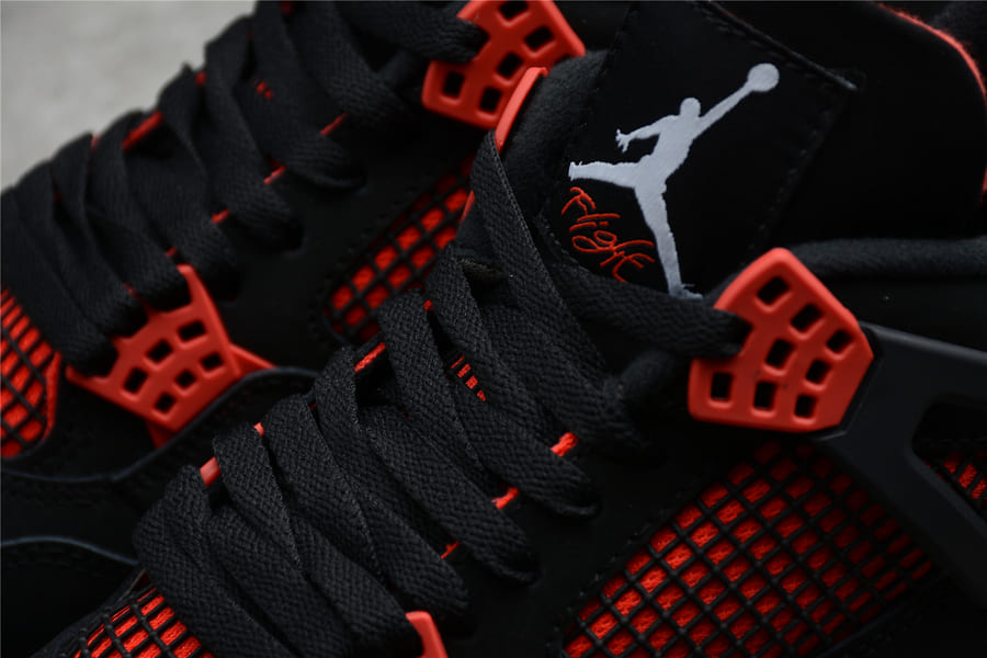 Tênis Air Jordan 4 Red Thunder