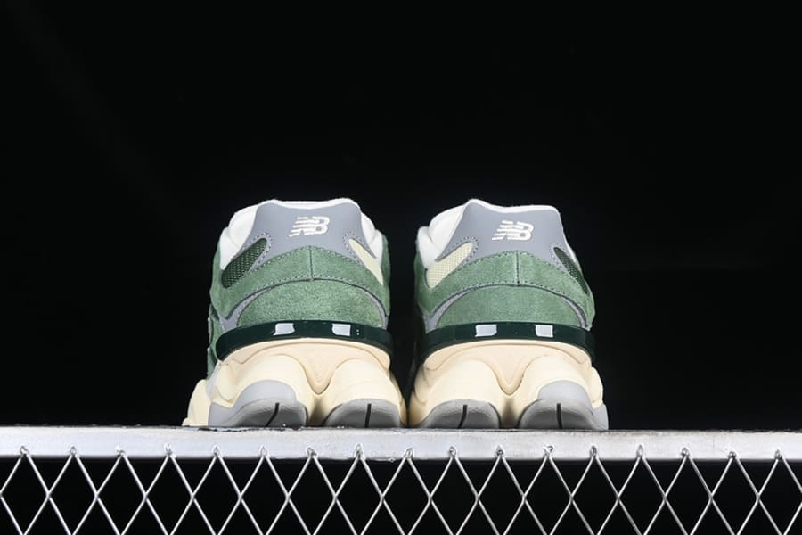 Tênis New Balance 9060 Nori
