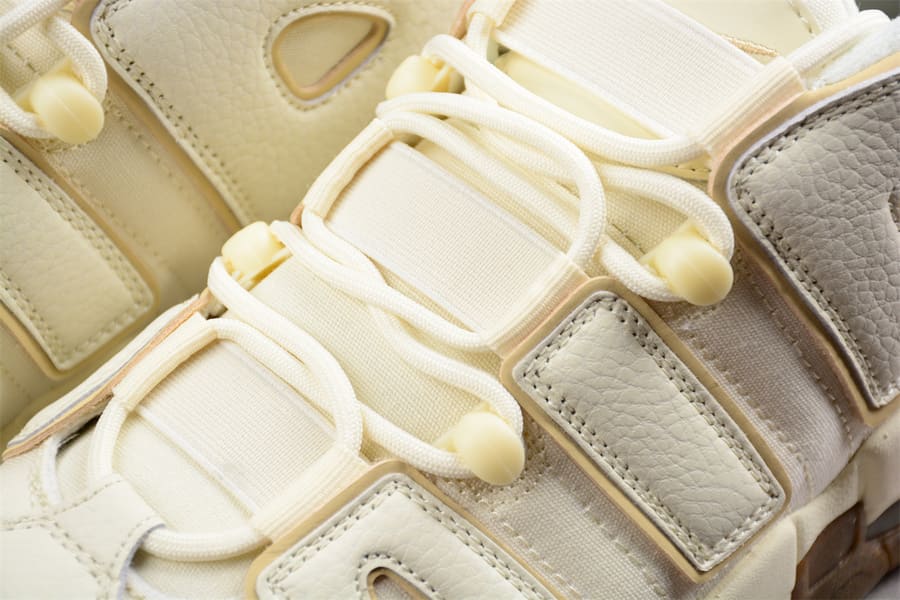 Tênis Nike Air More Uptempo Coconut Milk