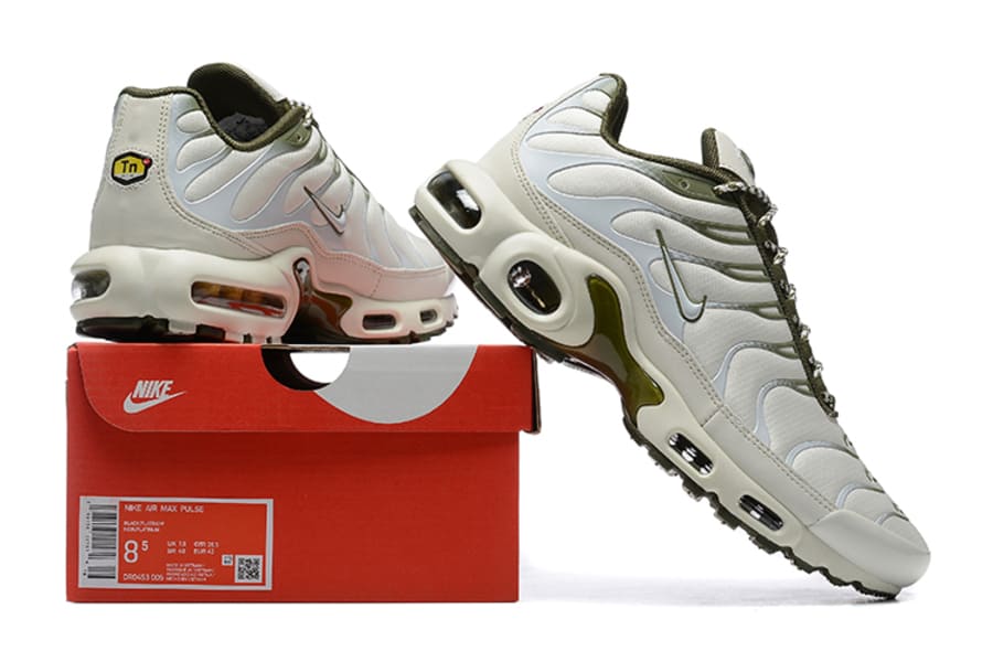 Tênis Air Max TN Plus Bone Olive