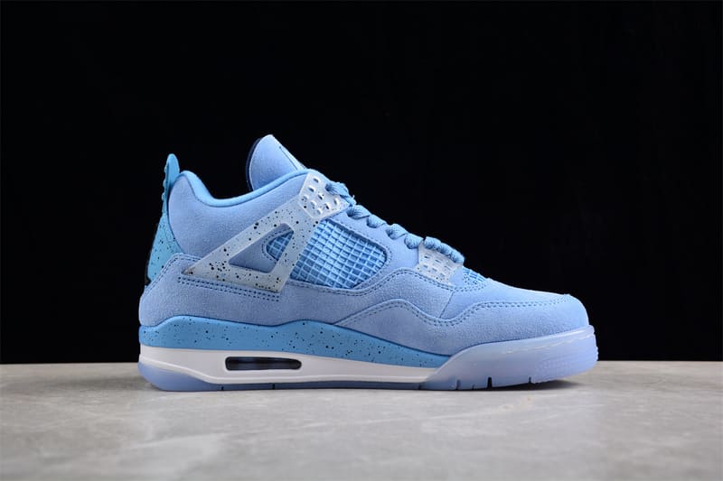 Tênis Air Jordan 4 Retro 'UNC' PE