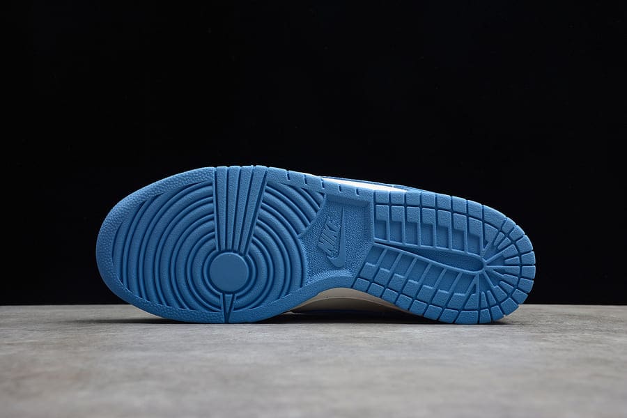 Tênis Nike Dunk Low Coast
