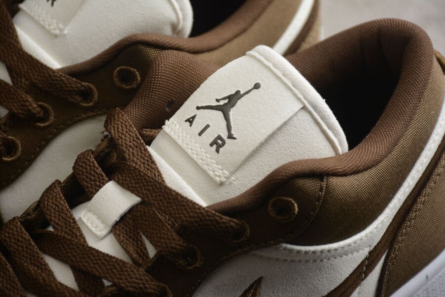 Tênis Jordan 1 Low SE Light Olive