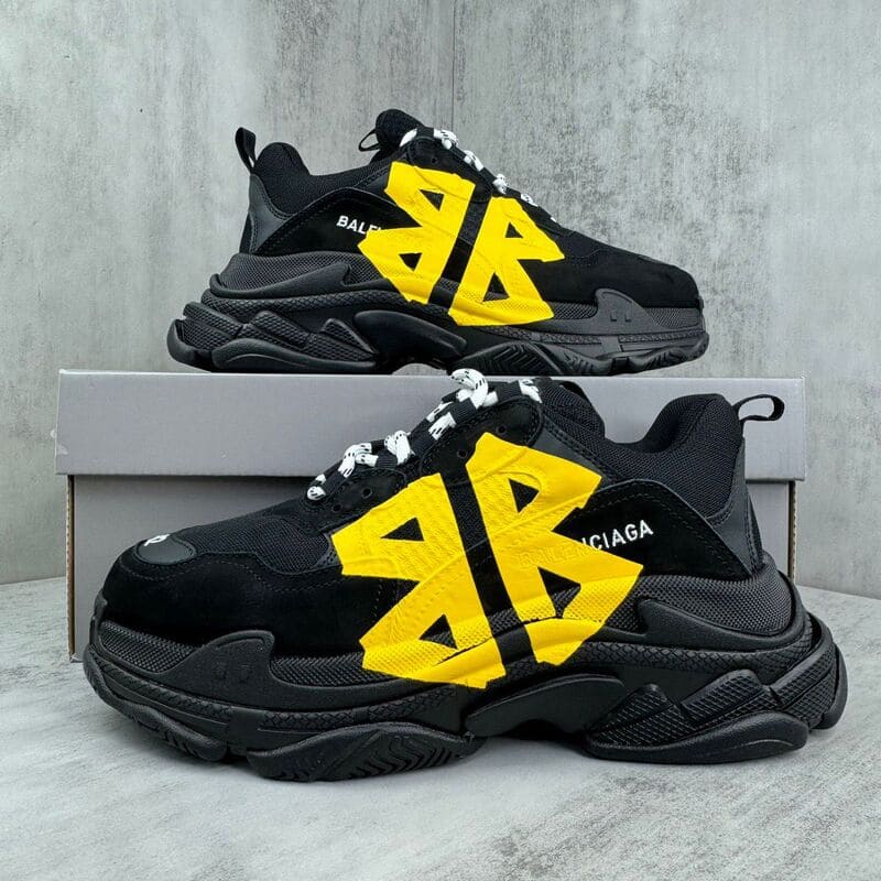 Tênis Balenciaga Triple S Tape Type Black