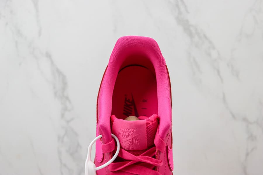 Tênis Nike Air Force 1 Low Fireberry