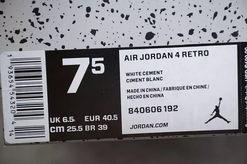 Tênis Air Jordan 4 Retro White Cement