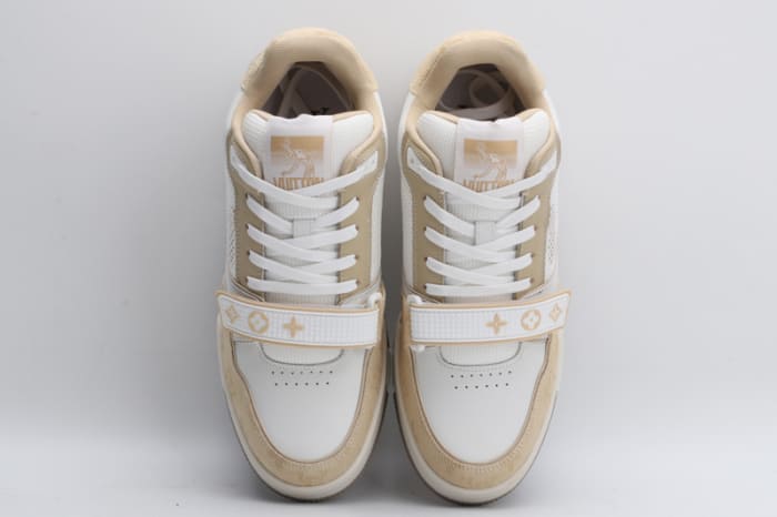 Tênis Louis Vuitton Trainer Beige White