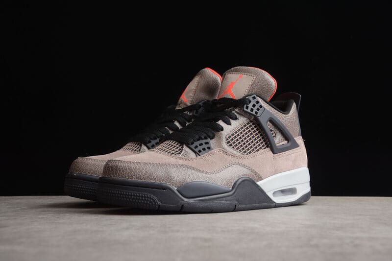 Tênis Air Jordan 4 Taupe Haze
