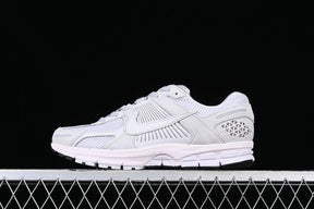 Tênis Nike Zoom Vomero 5 Vast Grey