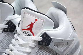 Tênis Air Jordan 4 Retro White Cement