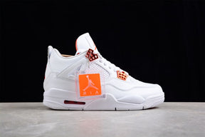Tênis Air Jordan 4 Metallic Orange