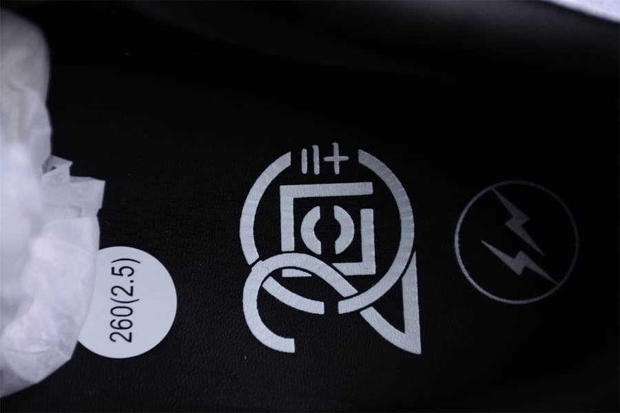 Tênis Nike Dunk Low Clot x Fragment Design