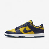 Tênis Nike SB Dunk Low Michigan