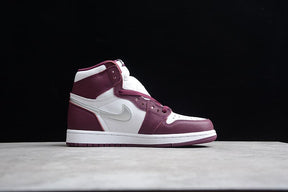 Tênis Air Jordan 1 High OG Bordeaux