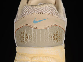 Tênis Nike Zoom Vomero 5 Oatmeal